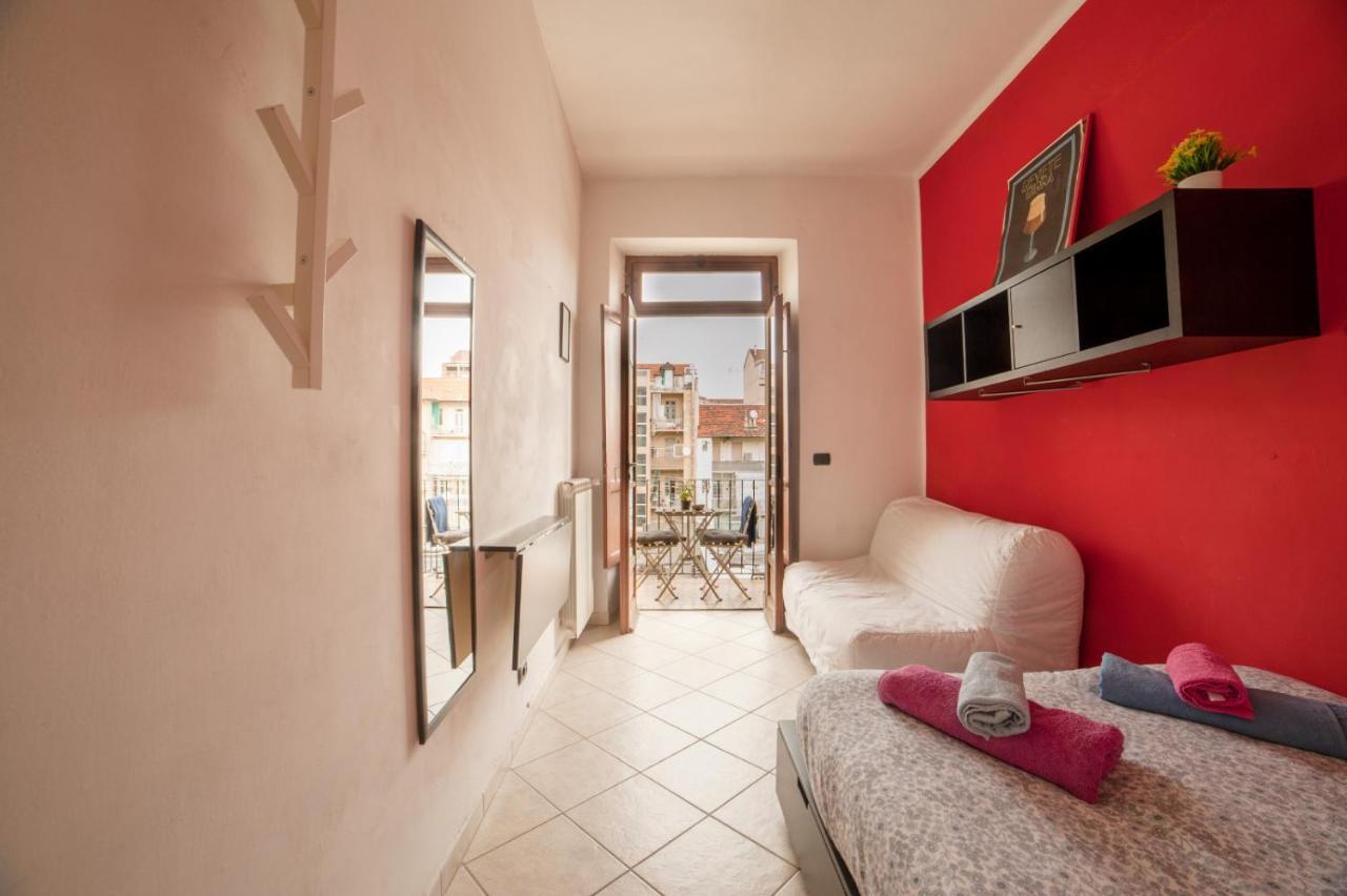 Cozy room close center Turyn Zewnętrze zdjęcie