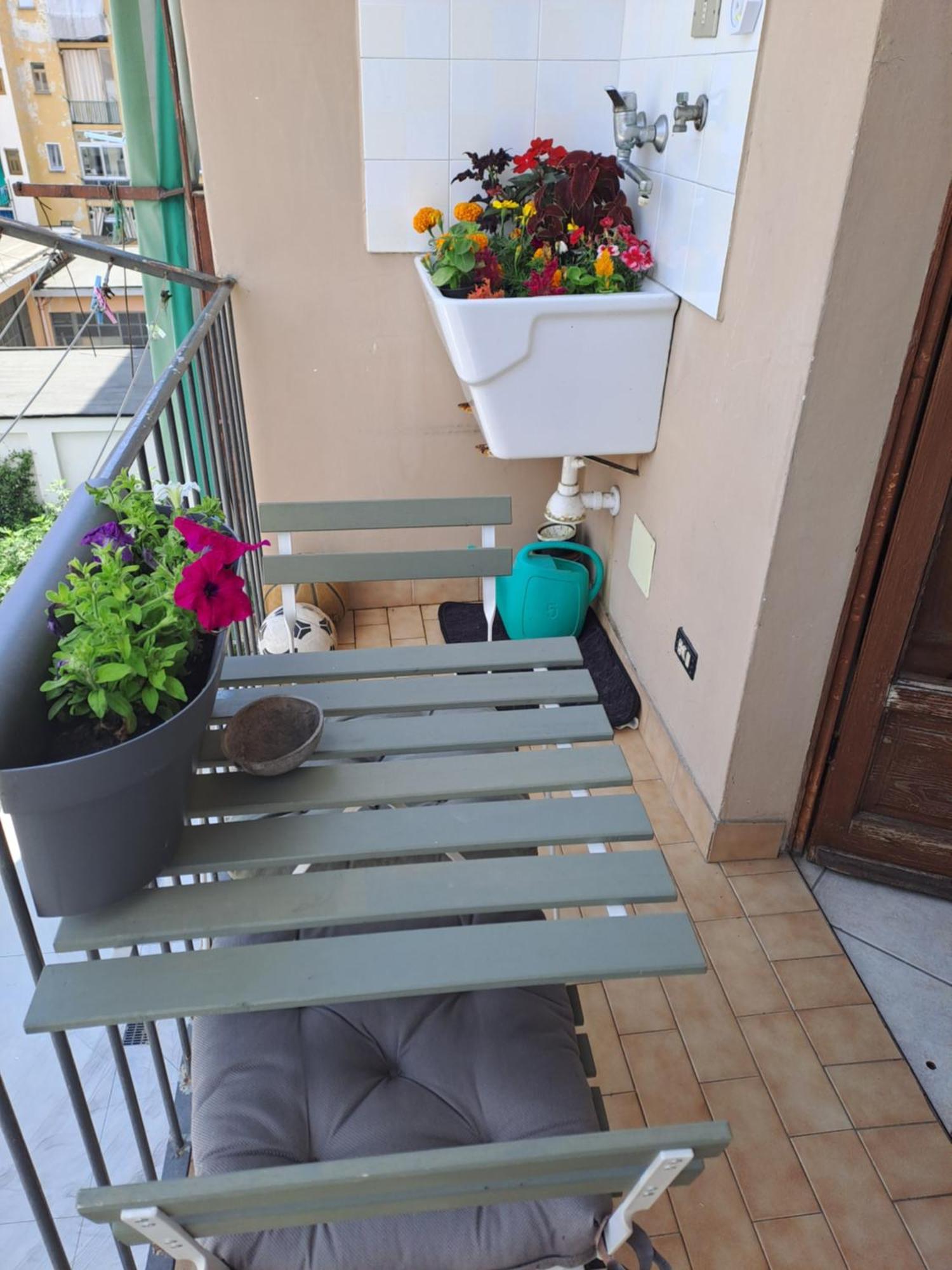 Cozy room close center Turyn Zewnętrze zdjęcie